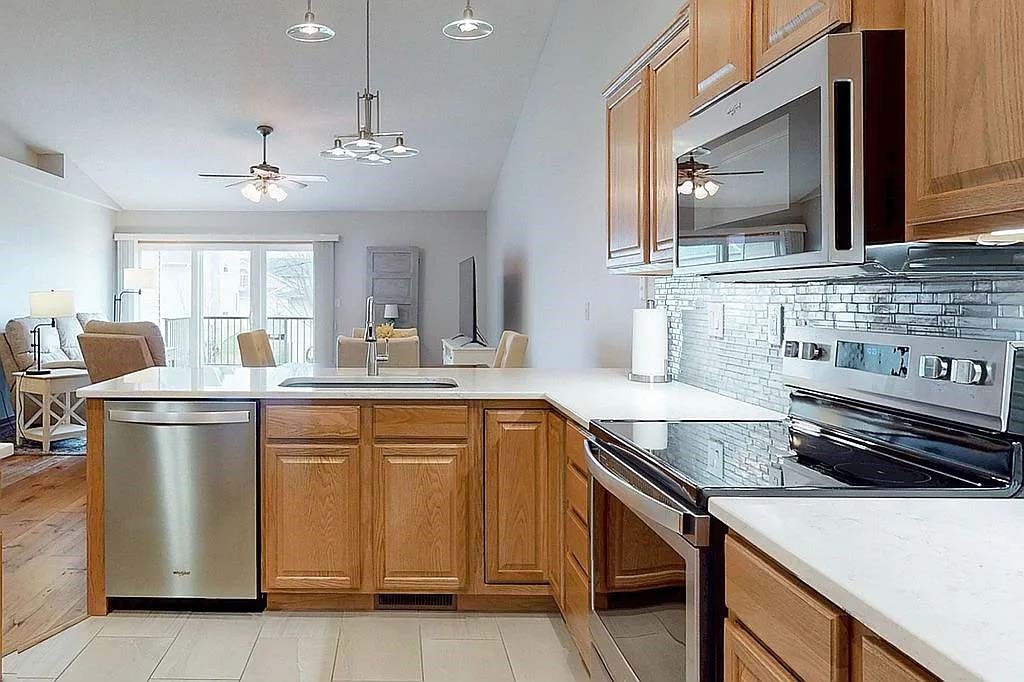 4433 Spoonbill Court