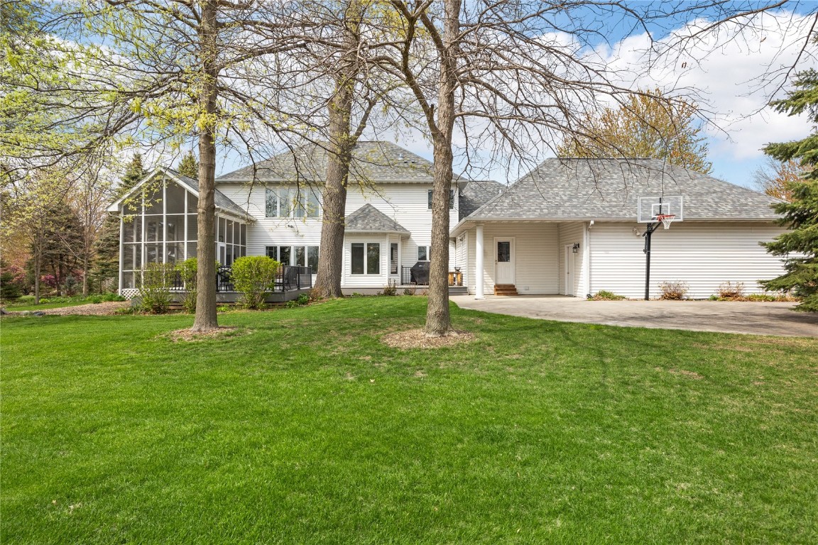 1685 Mackenzie Drive