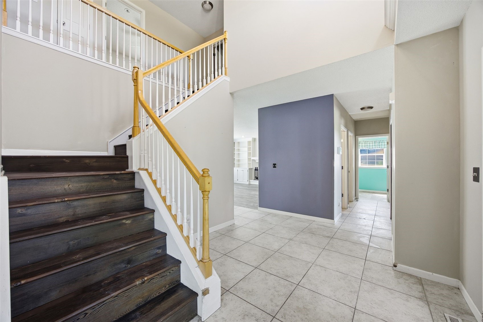 161 Autumn Woods Drive NW