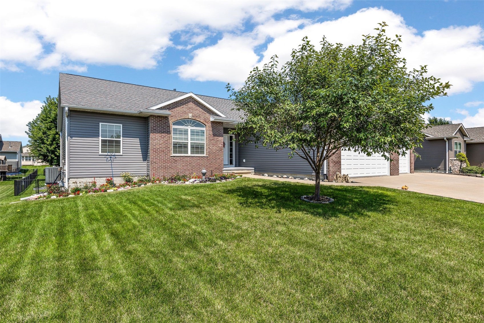 440 Driftwood Lane