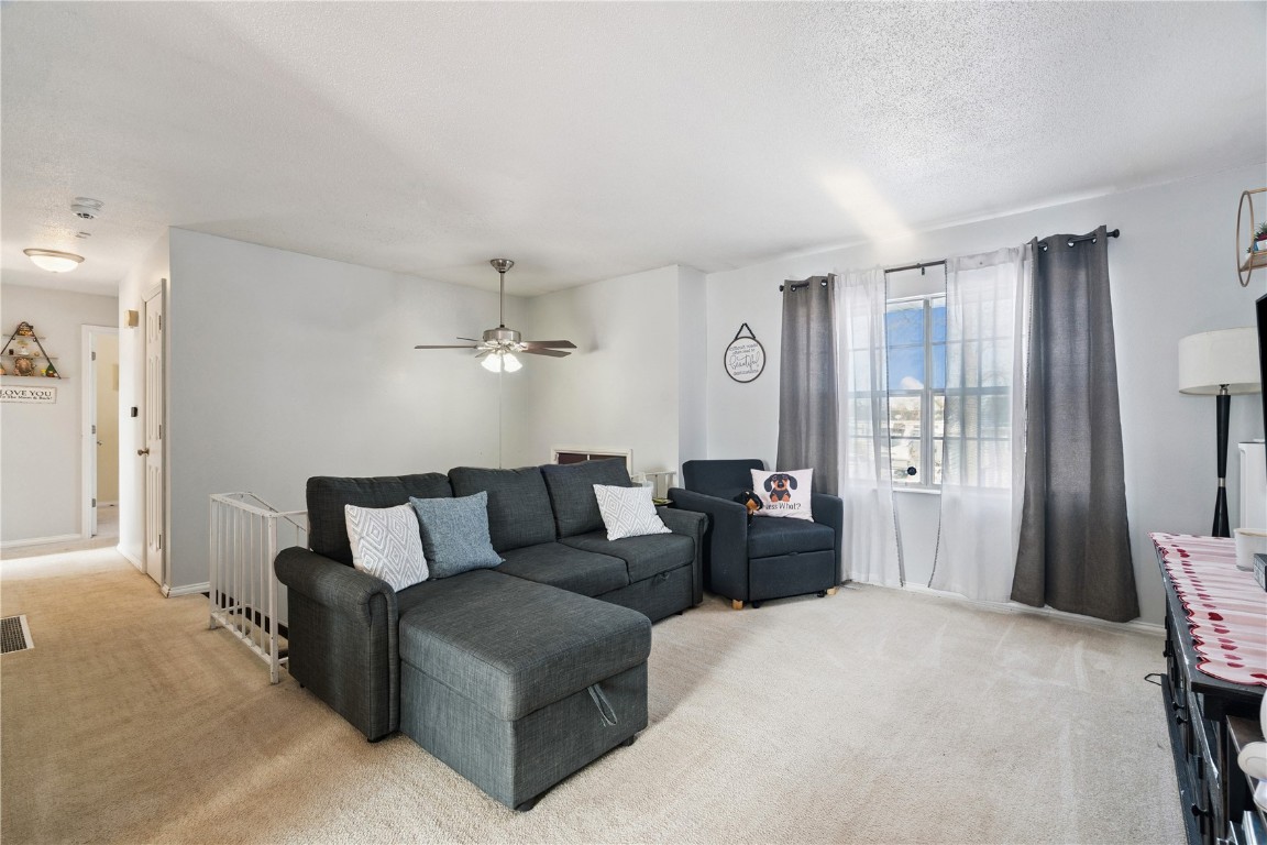 6319 Eastview Ave SW