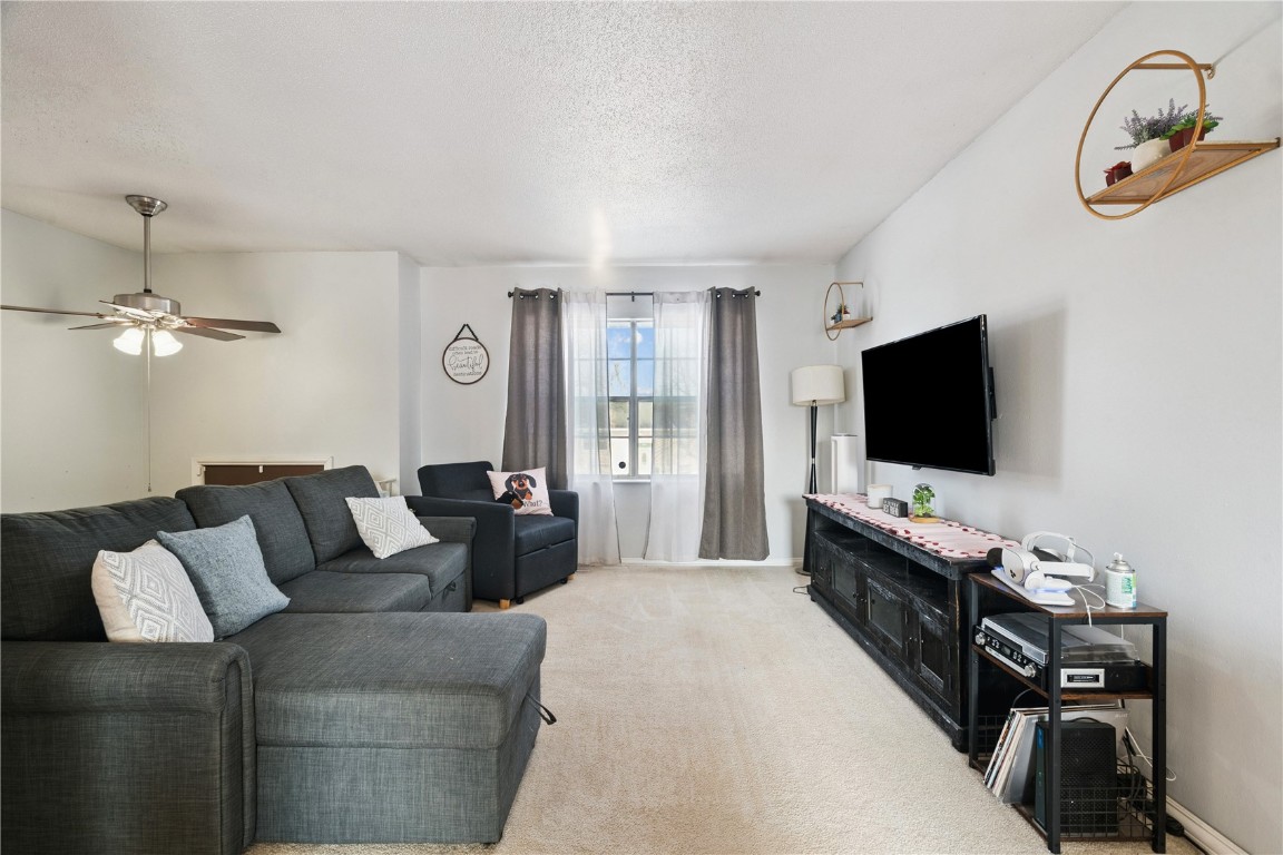 6319 Eastview Ave SW