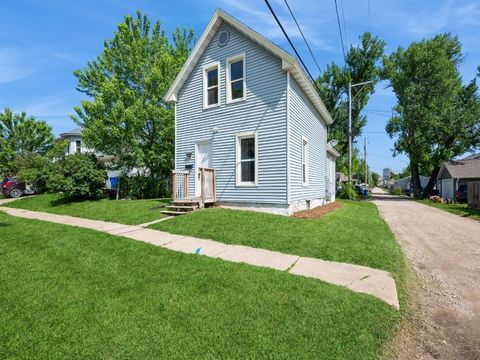 280 14th Avenue SW Cedar Rapids IA 52404