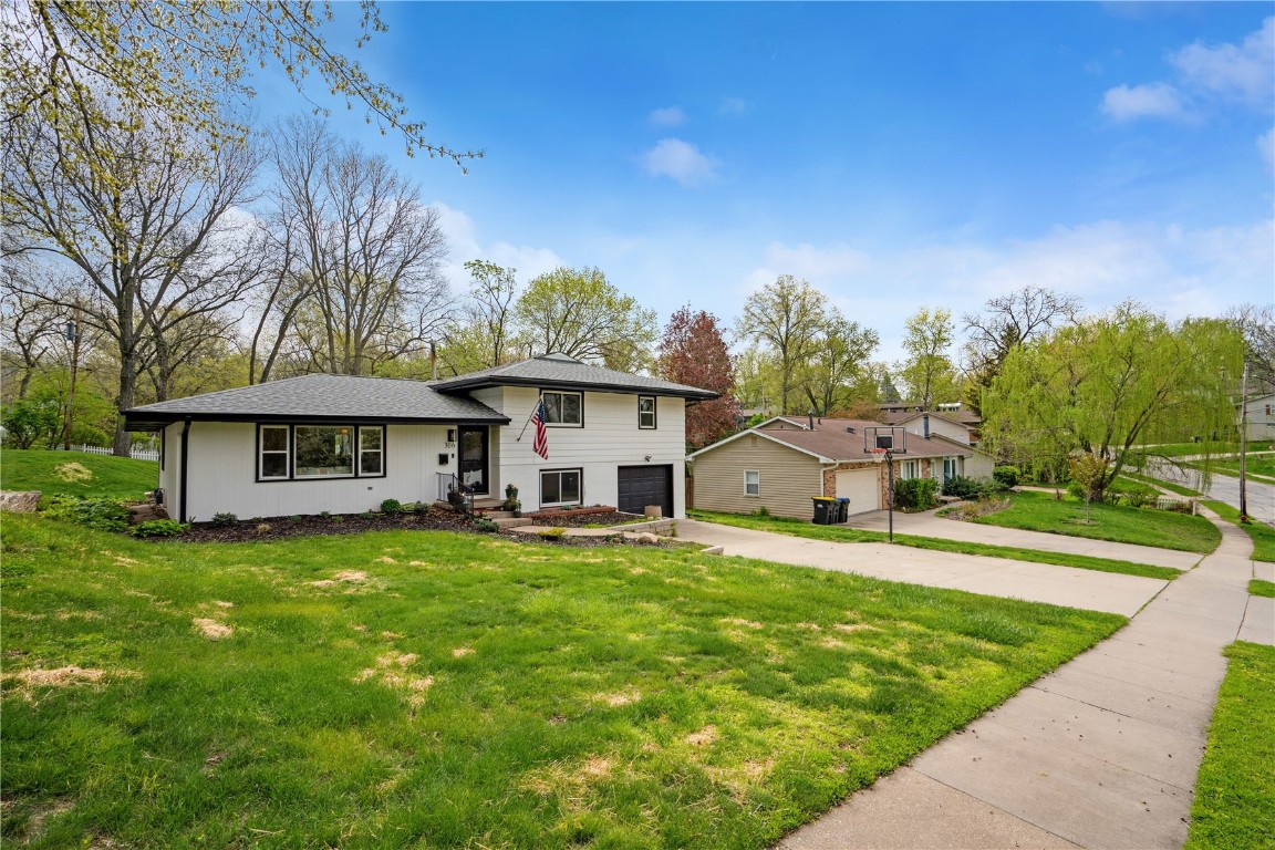 306 Windsor Drive