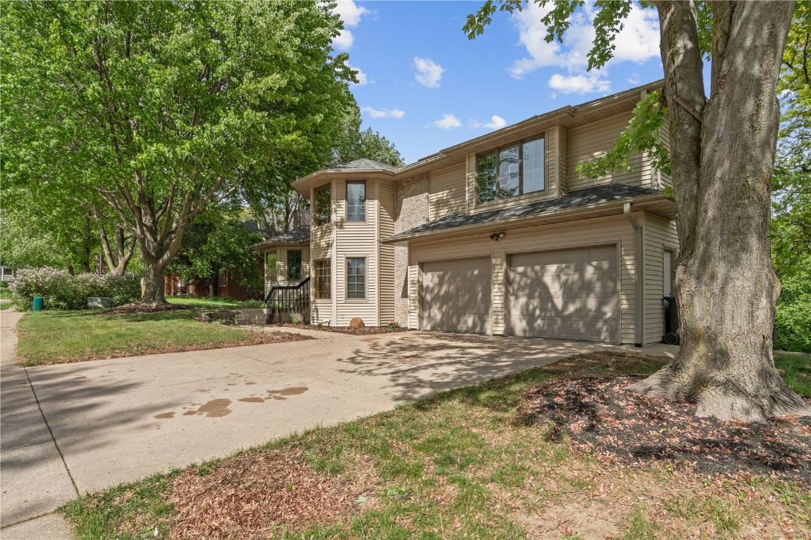 942 Evergreen Court