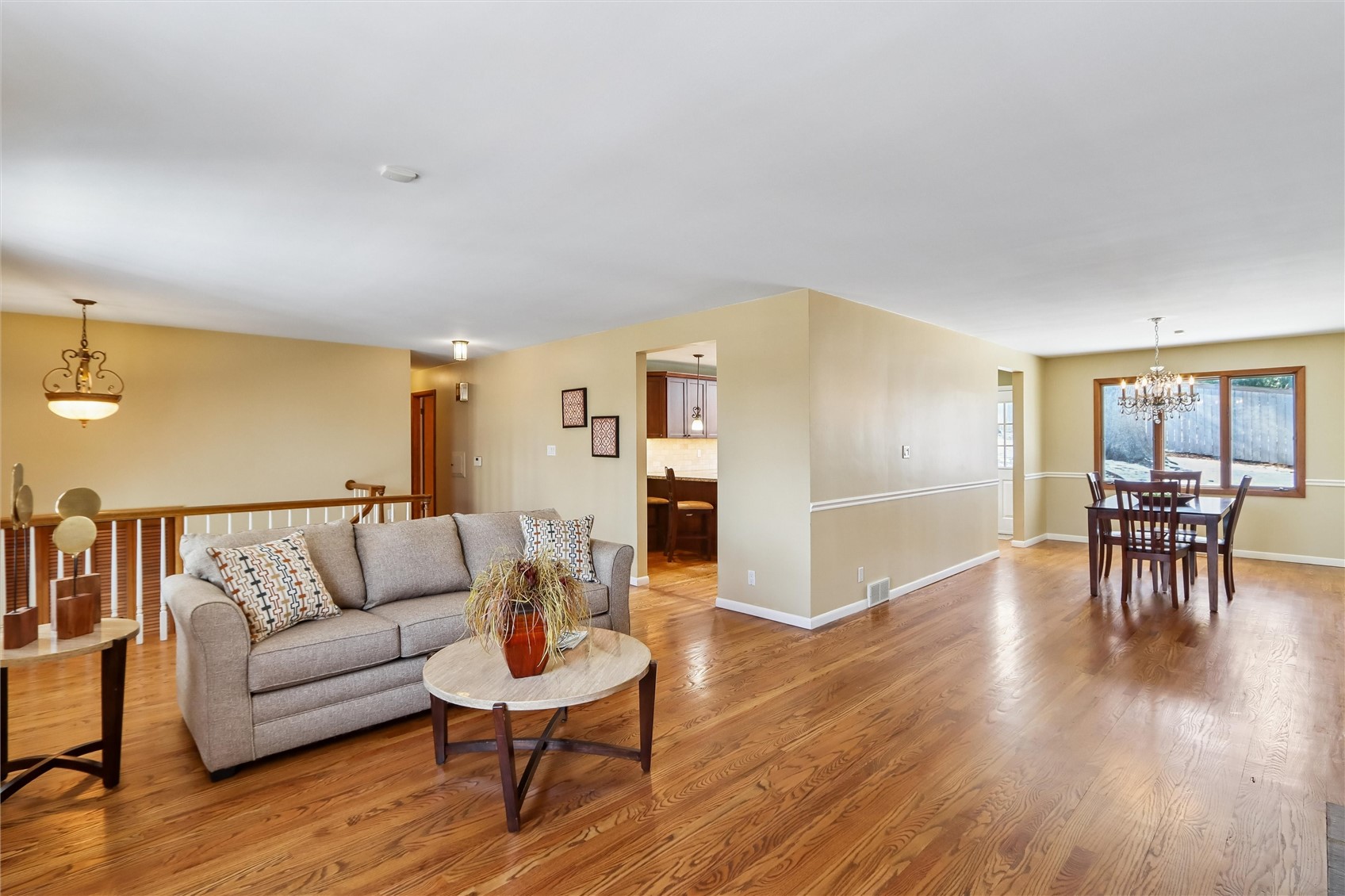 2110 Lincolnshire Drive SE