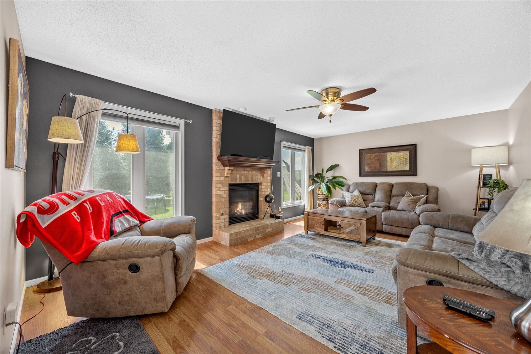 729 74th Street NE