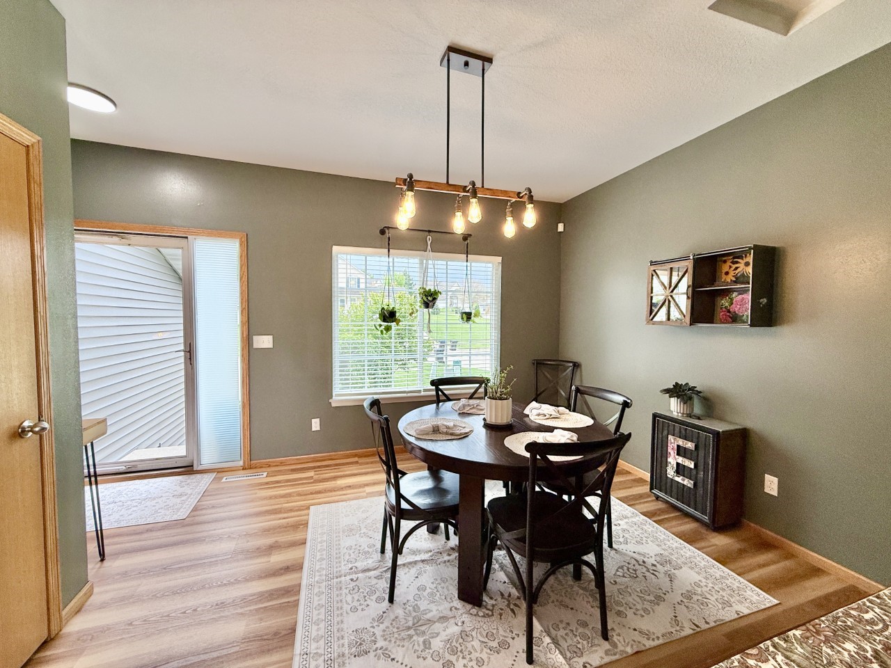1431 Woolridge Drive