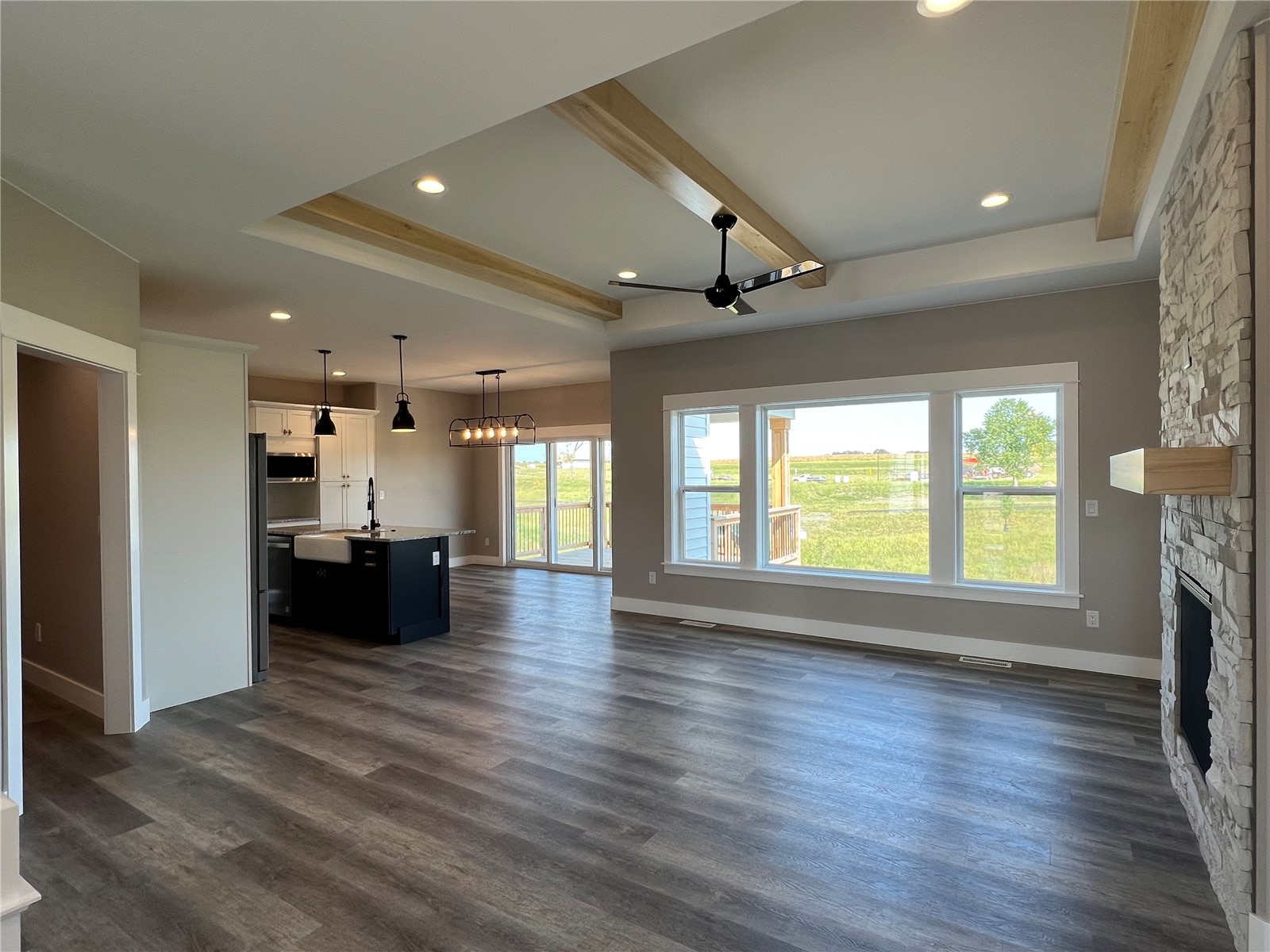 20 S Seven Oaks Road