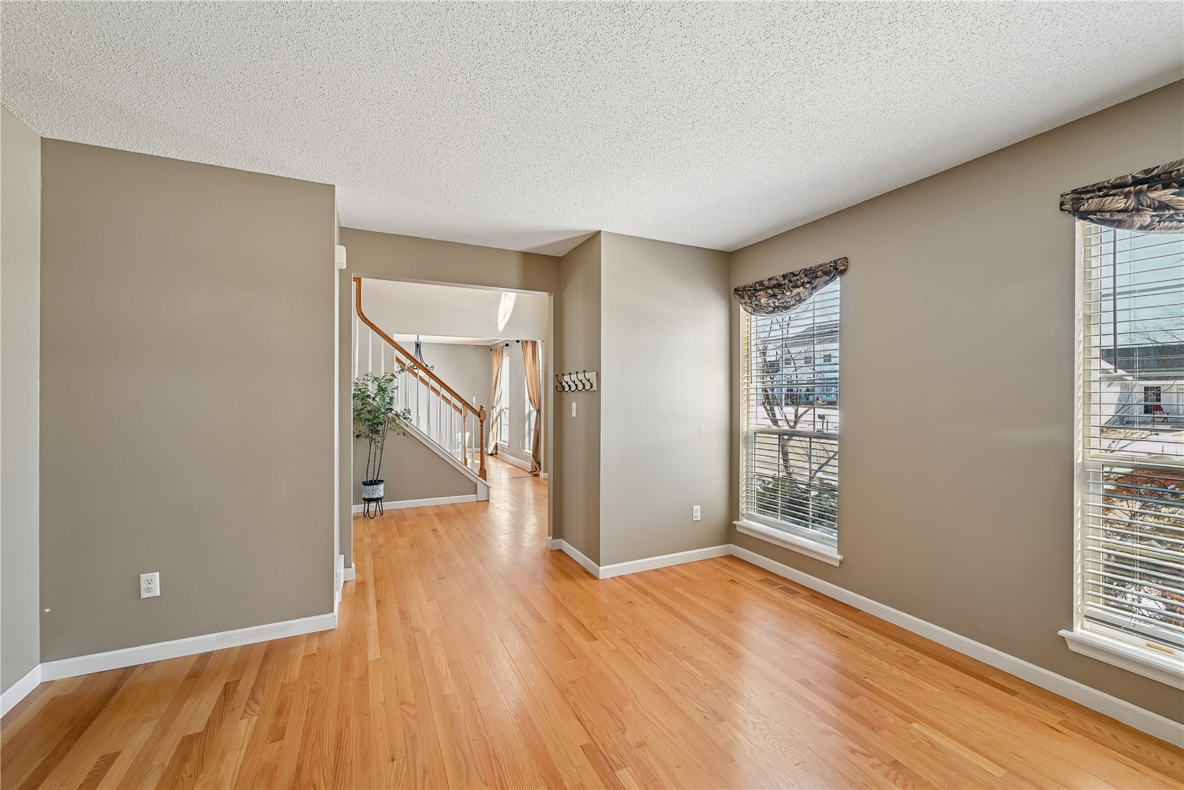 1870 Sugaridge Drive