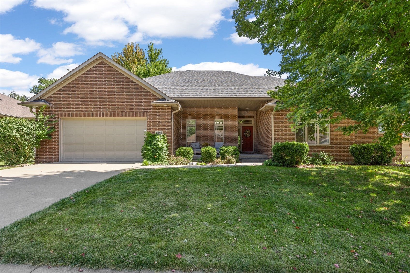 1008 Tamarack Trail