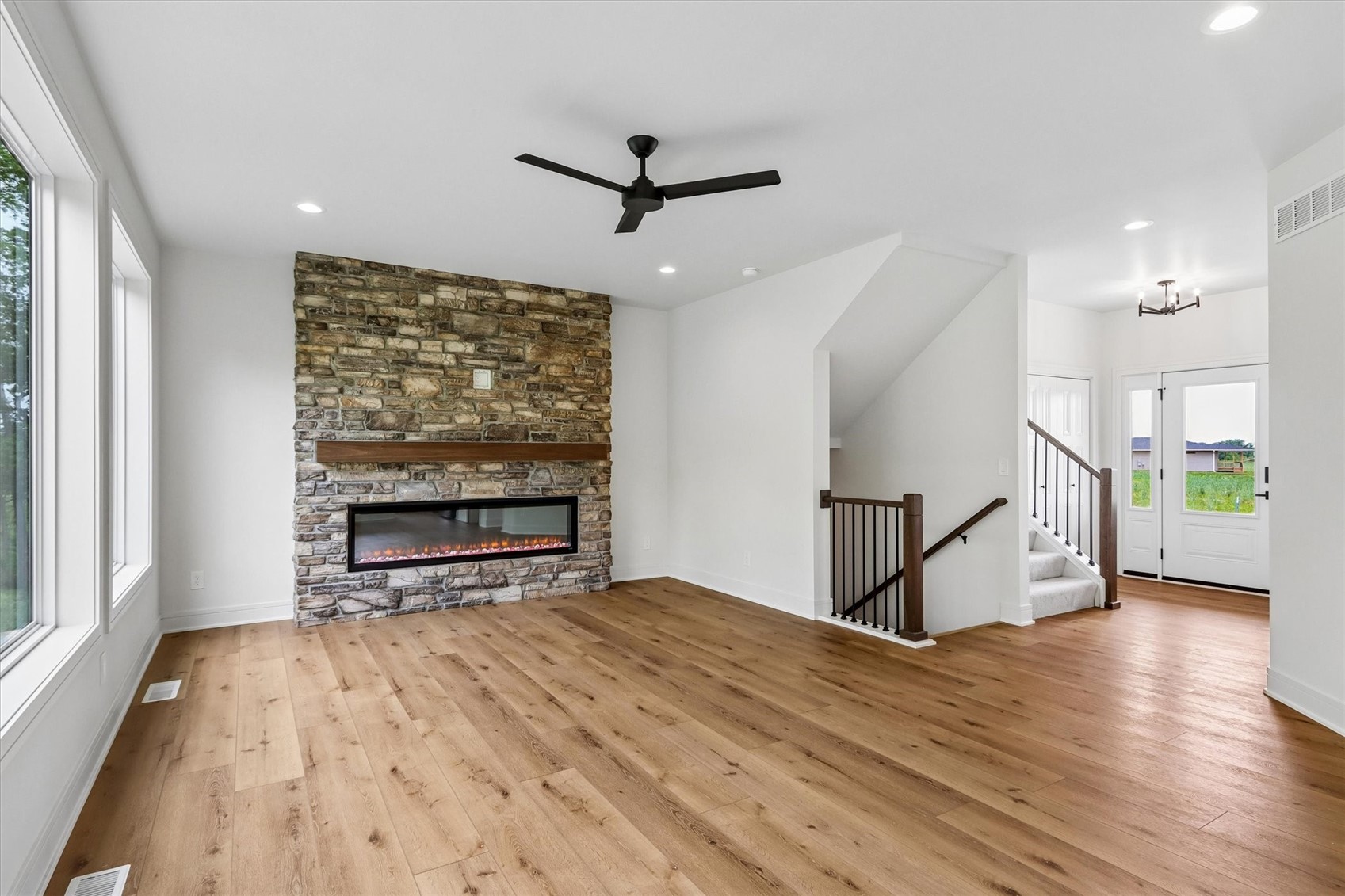 1212 Timber Trail