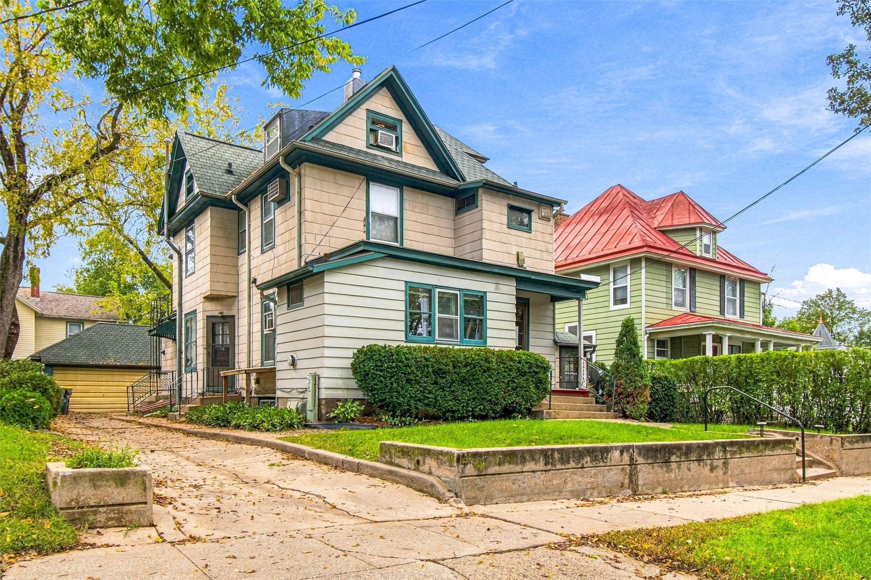 624 N Linn Street