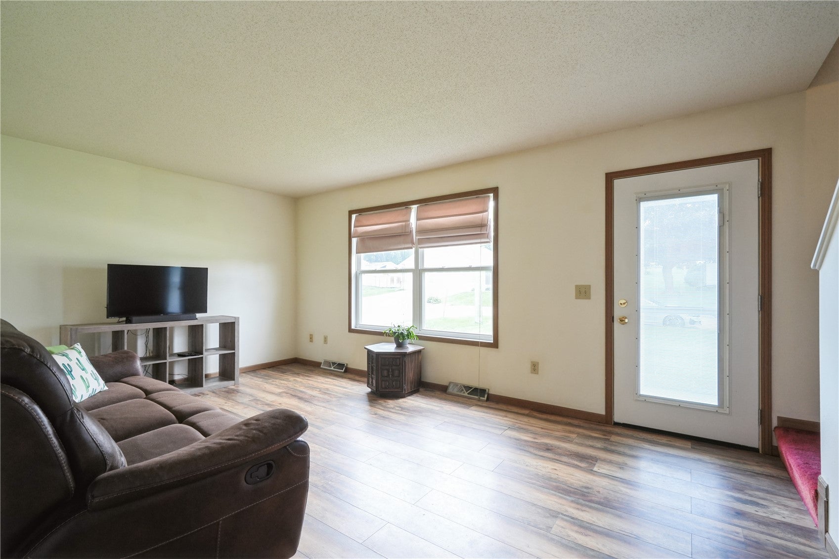 506 W 2nd Street