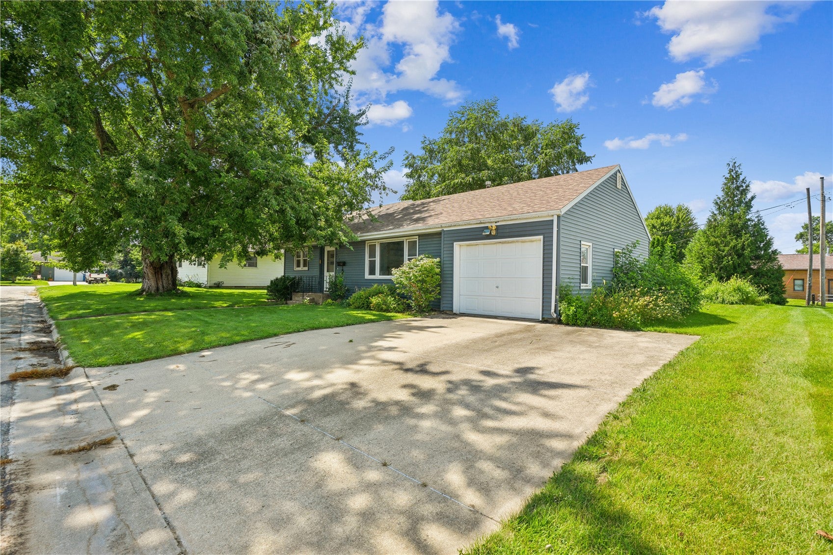 848 Timberline Road