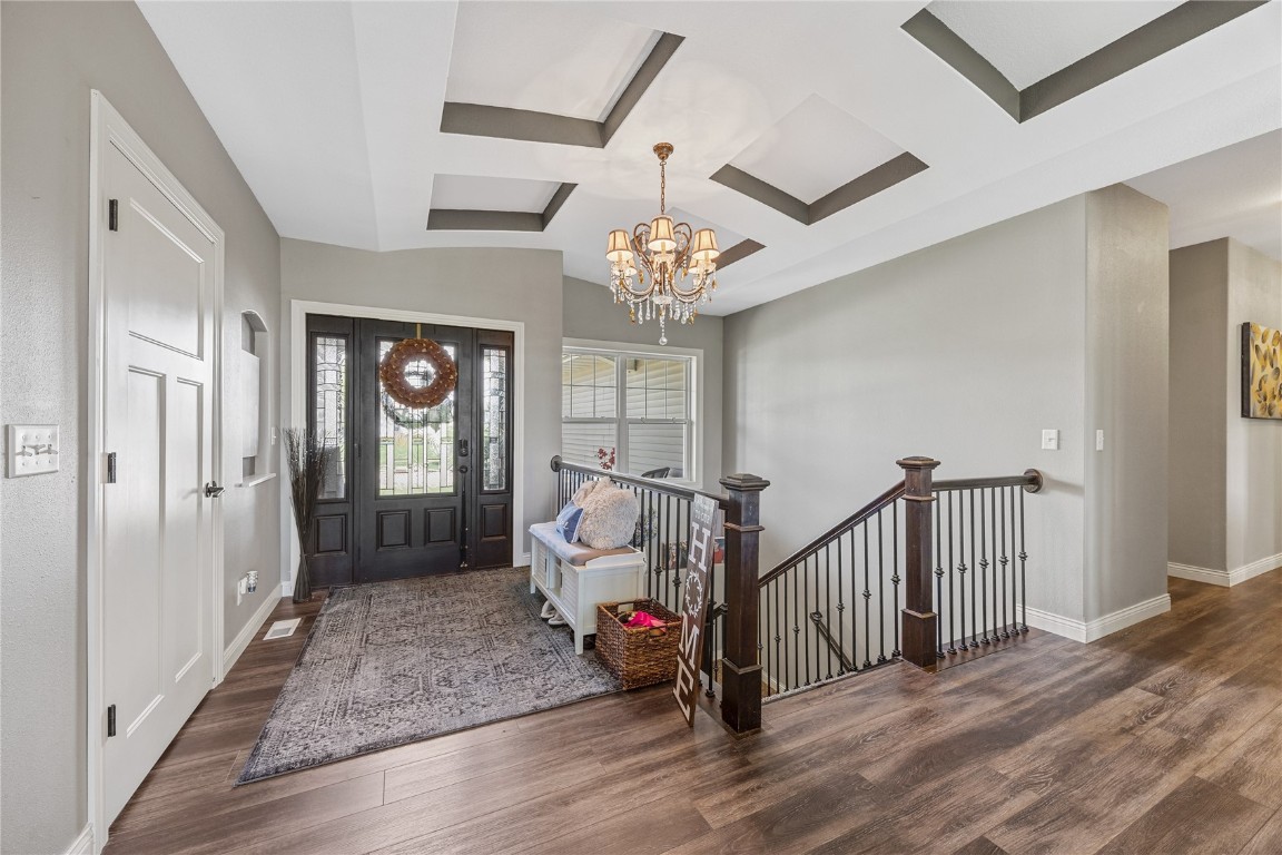 208 Willowood Dr