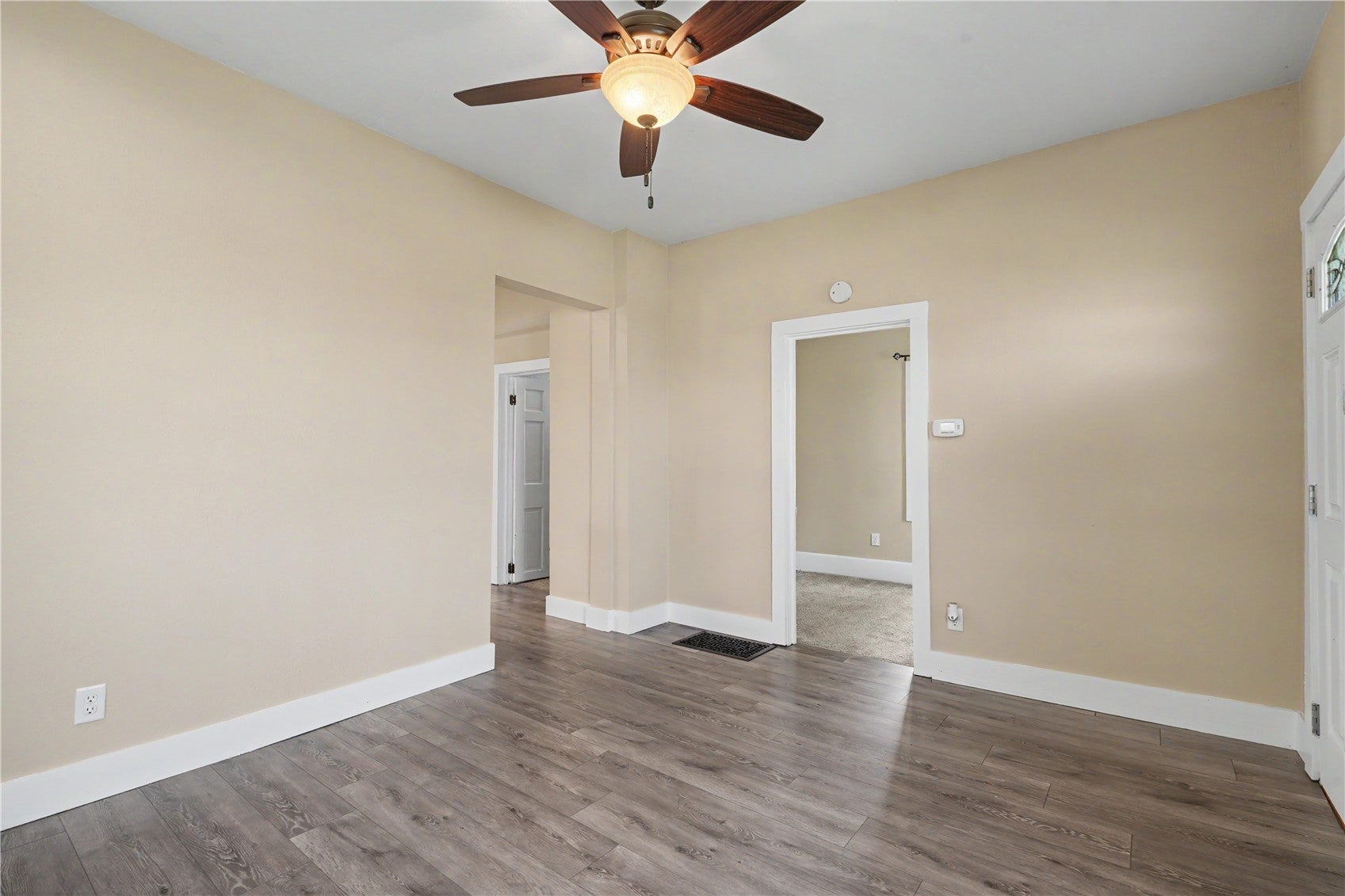 405 E Center St