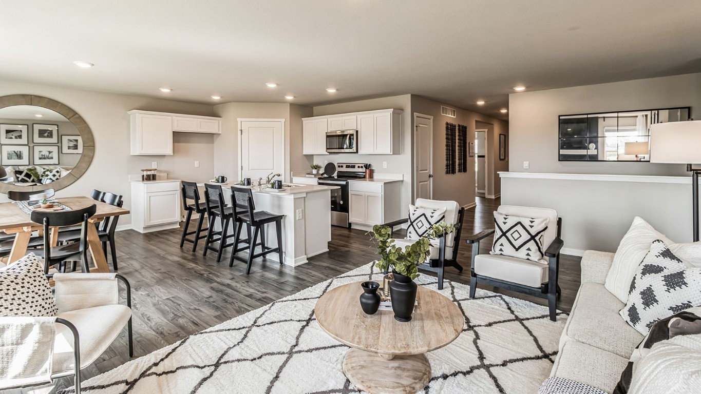 9521 Brighton Way SW