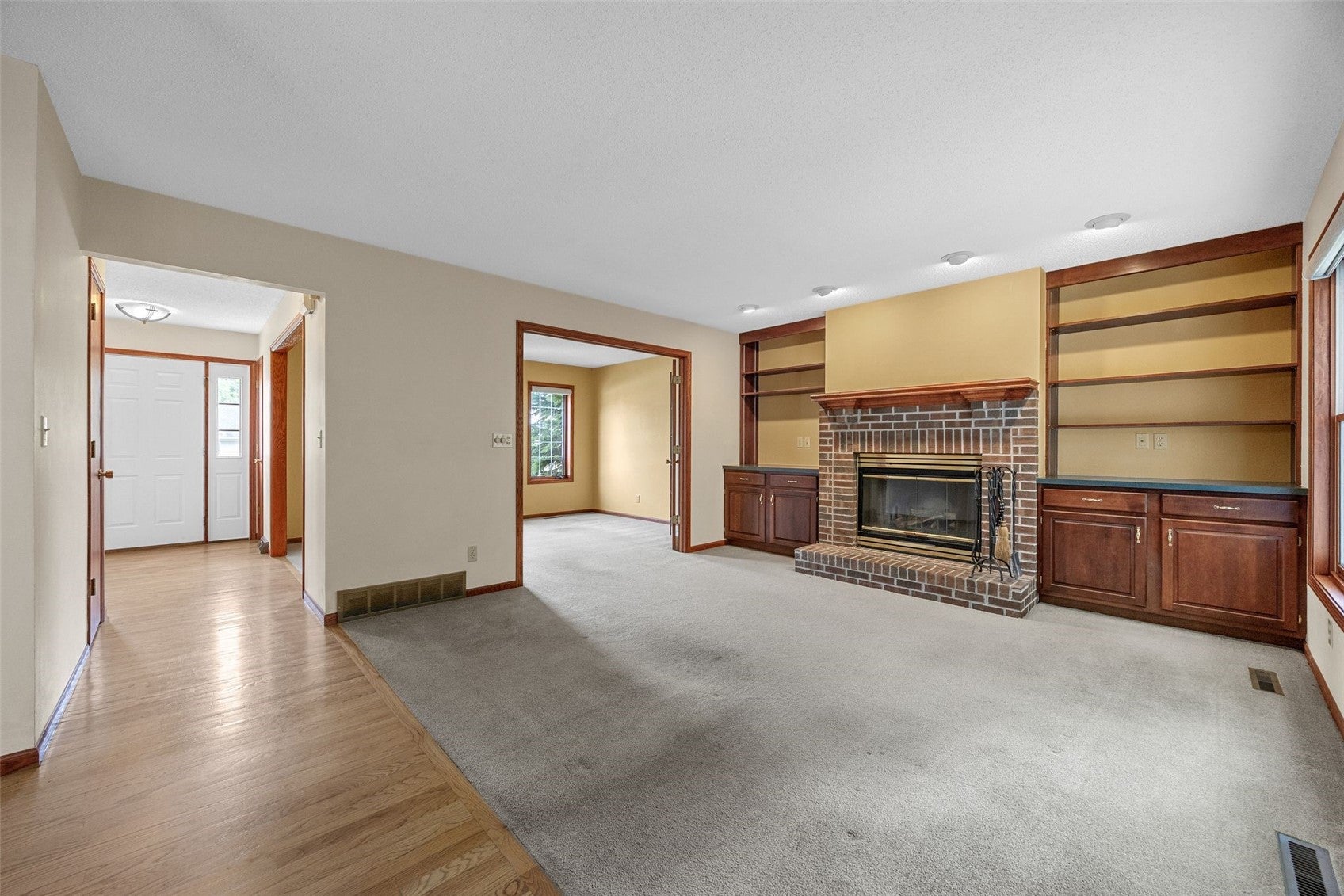 3333 Riverside Drive