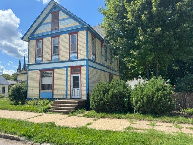 410 S 1st Street