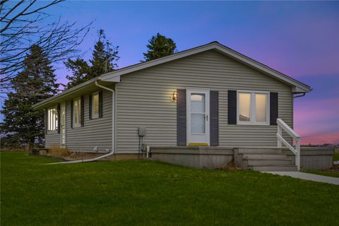 4269 175TH ST Brooklyn IA 52211