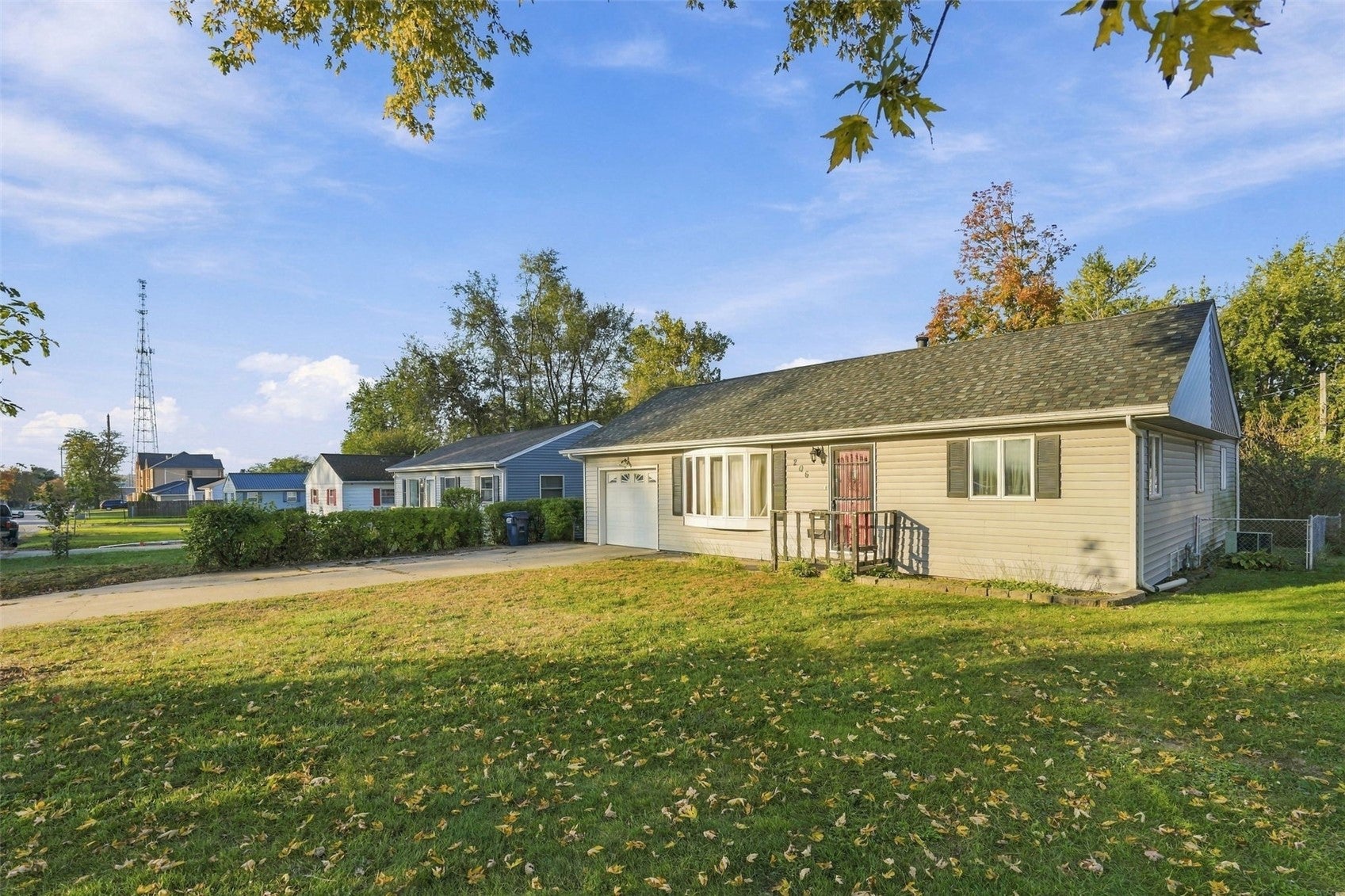 206 2nd Avenue