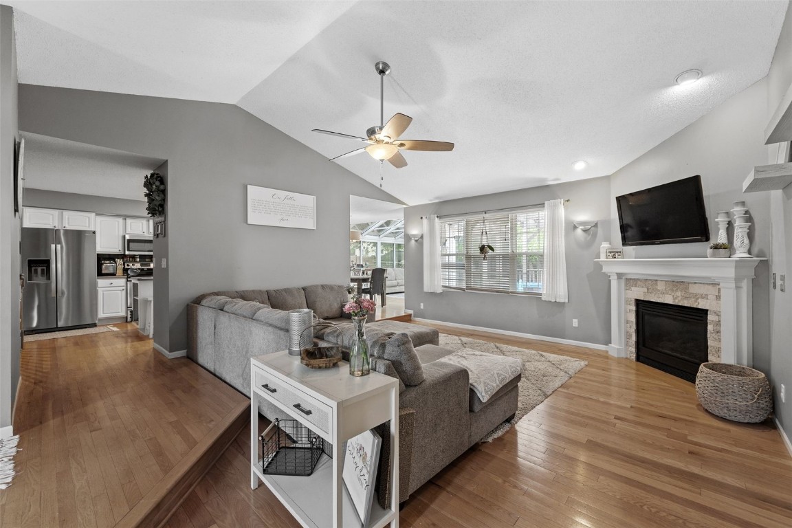 706 E Terrace Drive