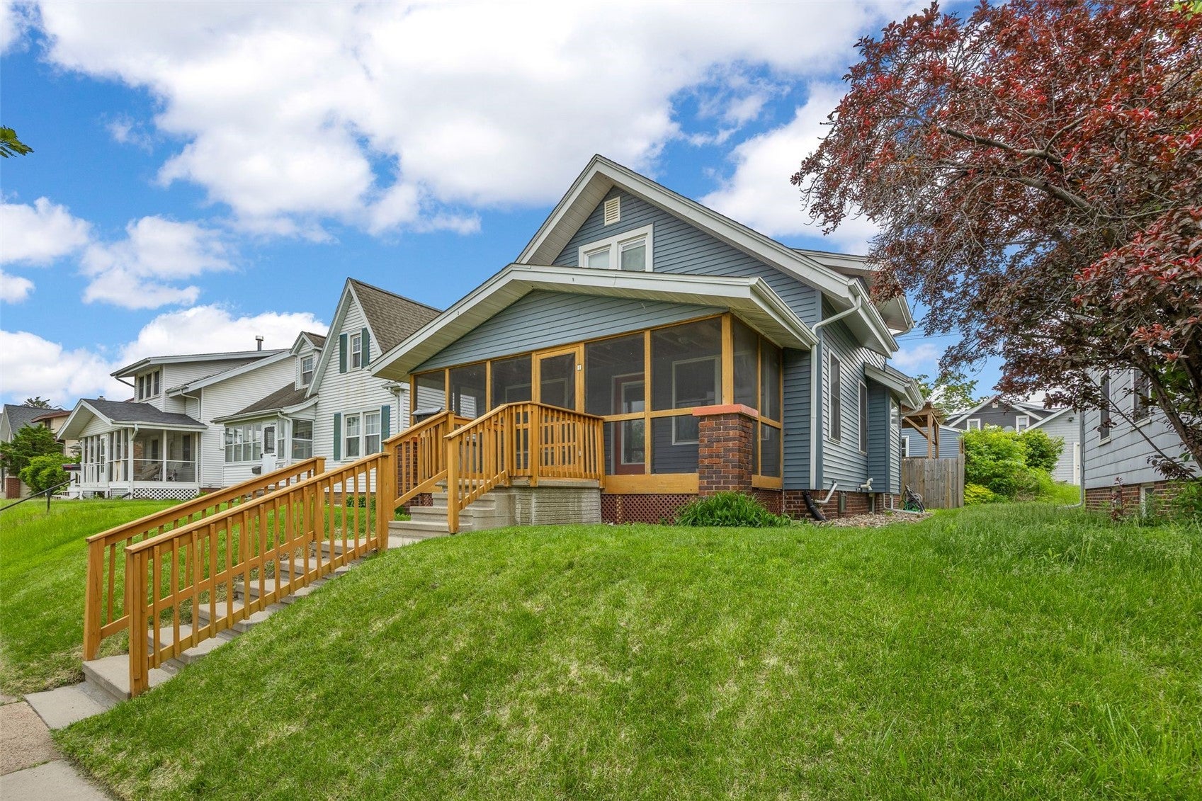 2004 C Street SW