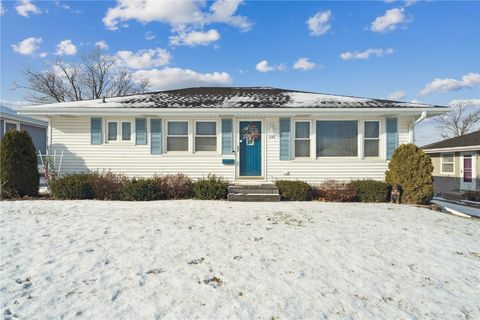 330 26th Street NW Cedar Rapids IA 52405