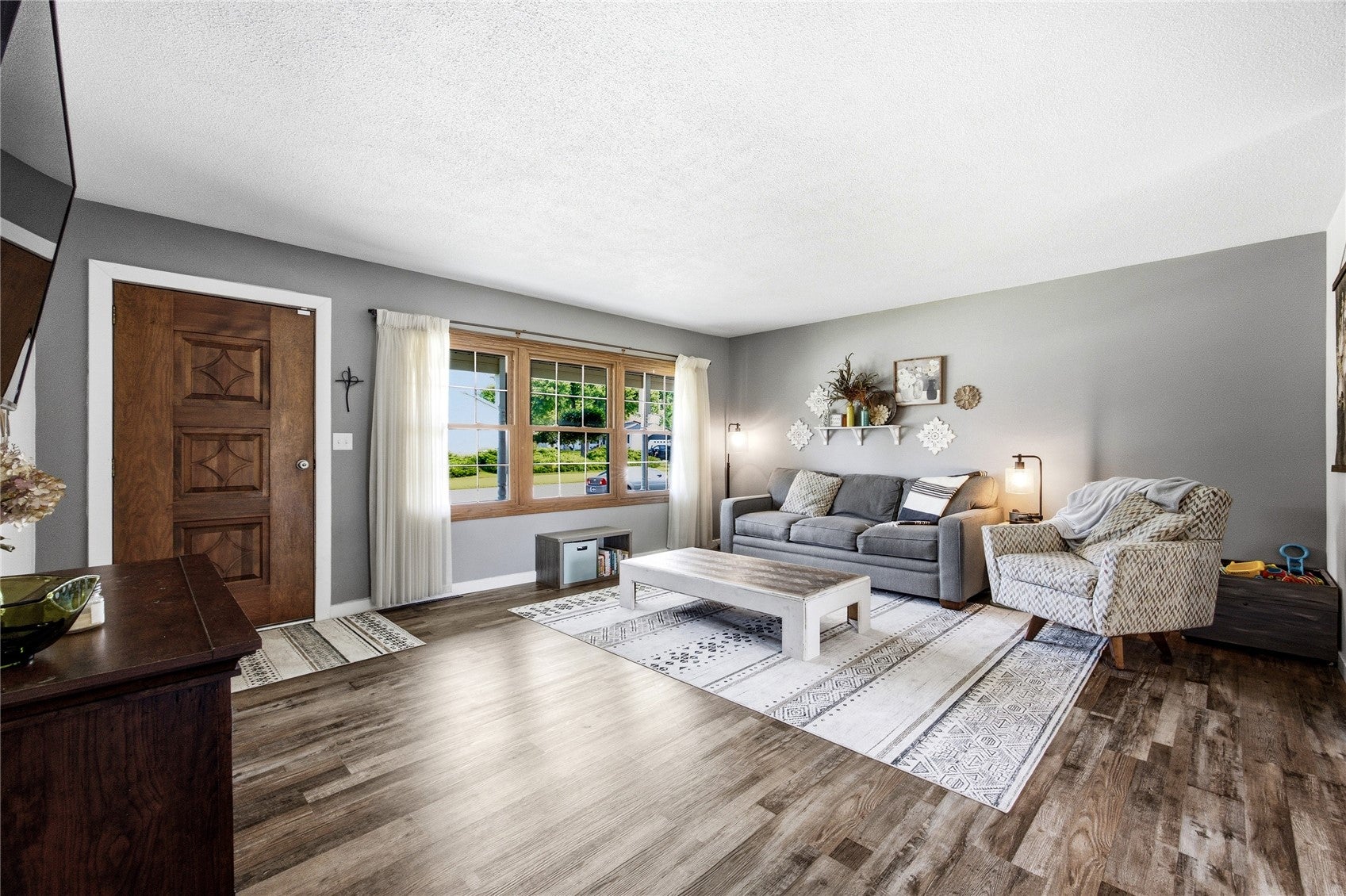 395 Brentwood Drive NE