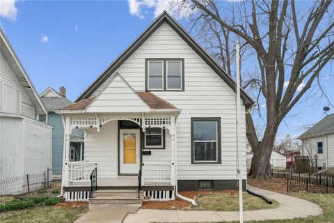1645 D Avenue NE Cedar Rapids IA 52402