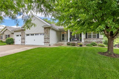 718 Palmyra Drive NE Cedar Rapids IA 52402