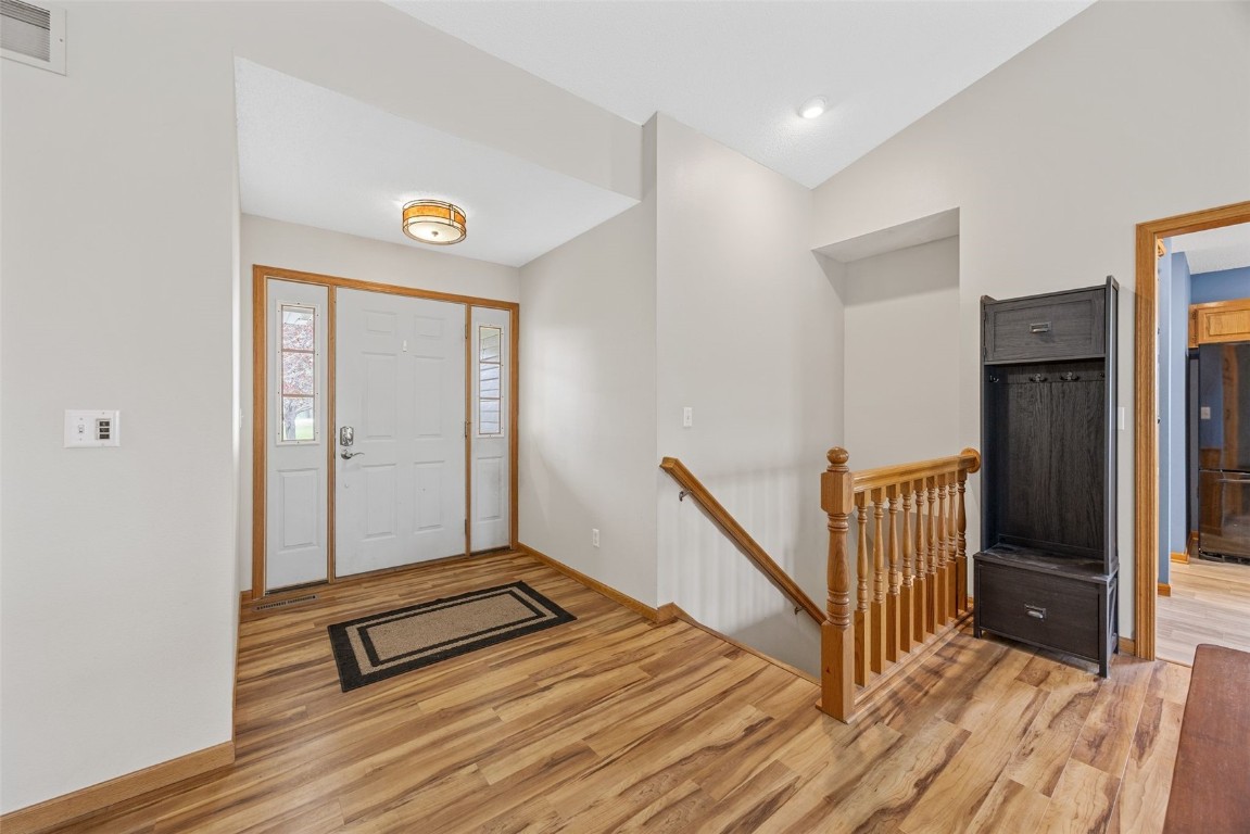 2528 Quincy Rd NE