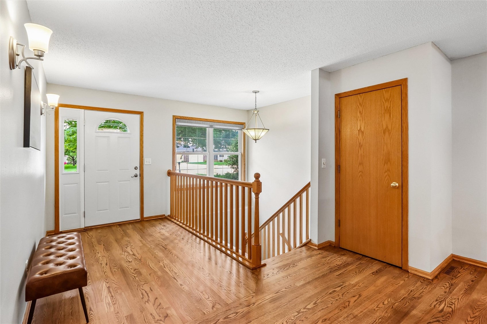2283 E Grantview Dr