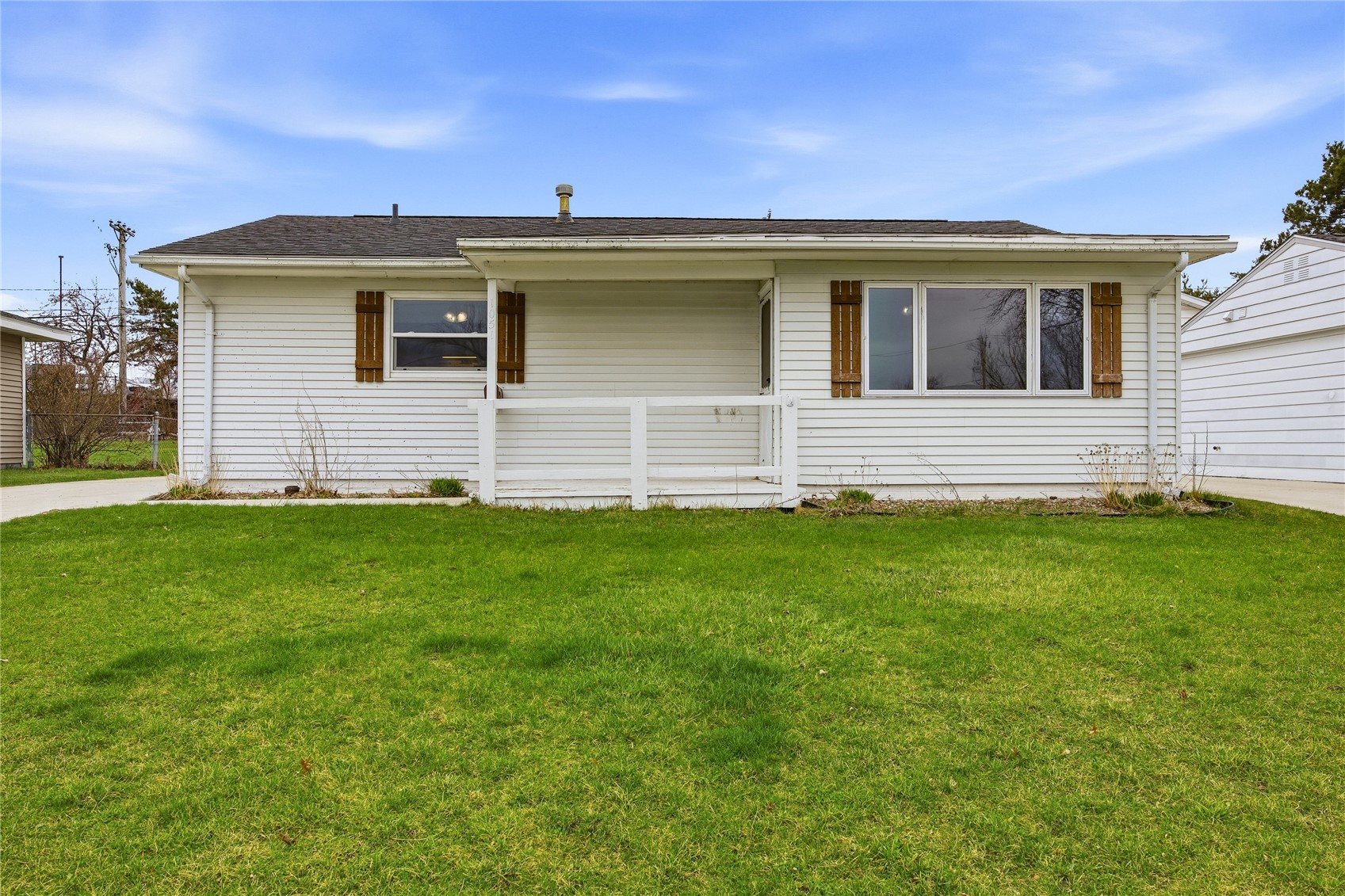 1051 Clifton Street NE