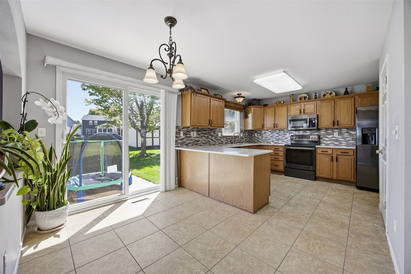 1217 Acacia Drive NE