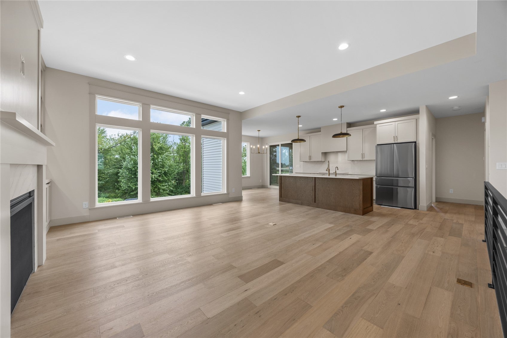 3425 Winchester Drive
