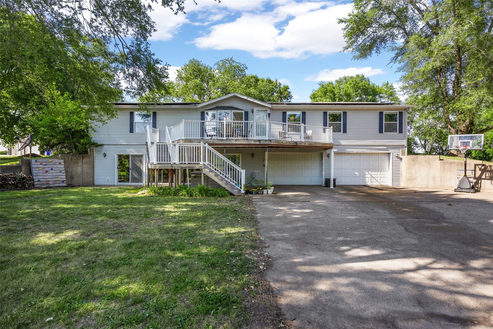 1650 W Forevergreen Road