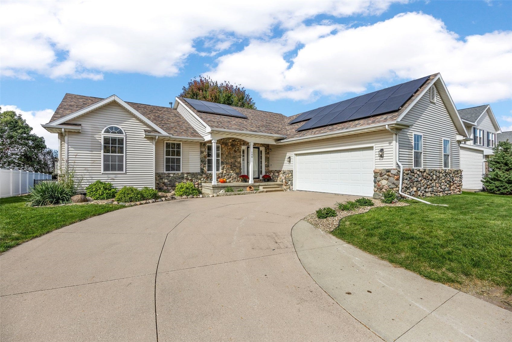 190 N 17th Avenue