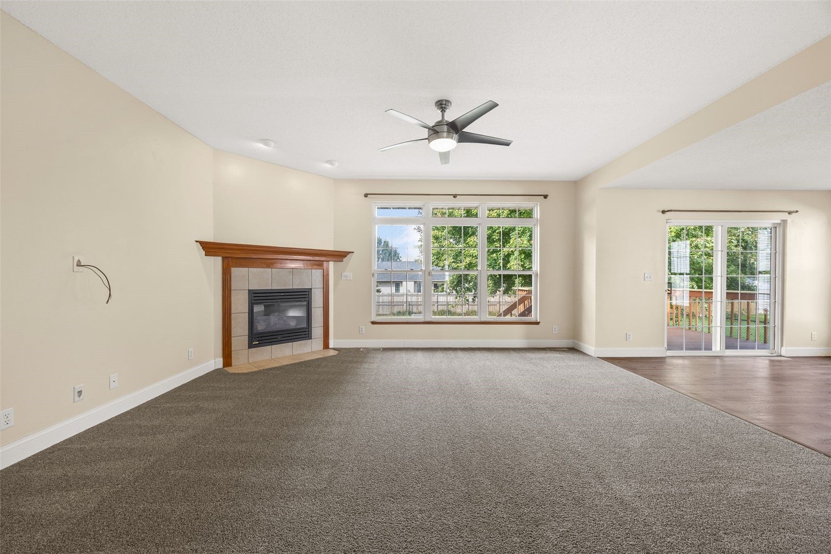 190 N 17th Avenue