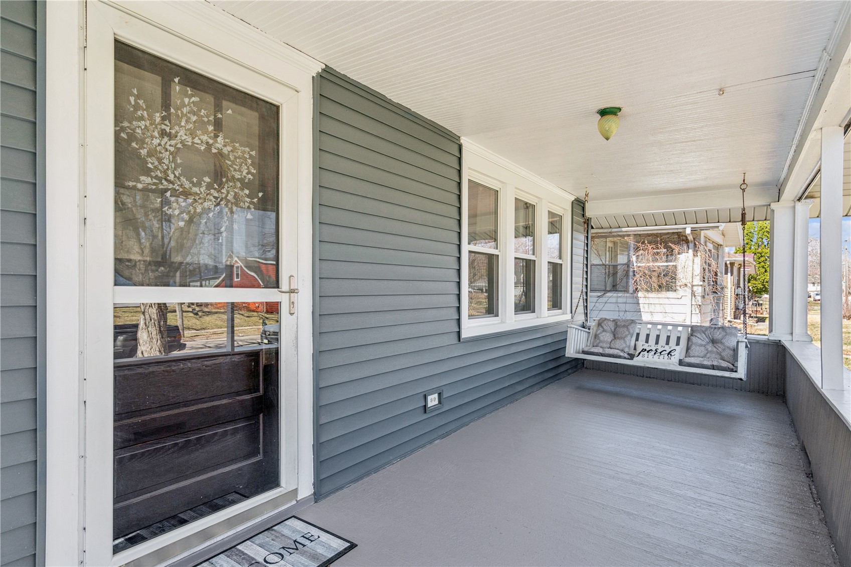 1047 Daniels Street NE