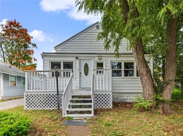 1326 L Avenue NE Cedar Rapids IA 52402