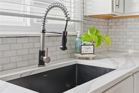 2009 Blake Boulevard SE Cedar Rapids IA 52403