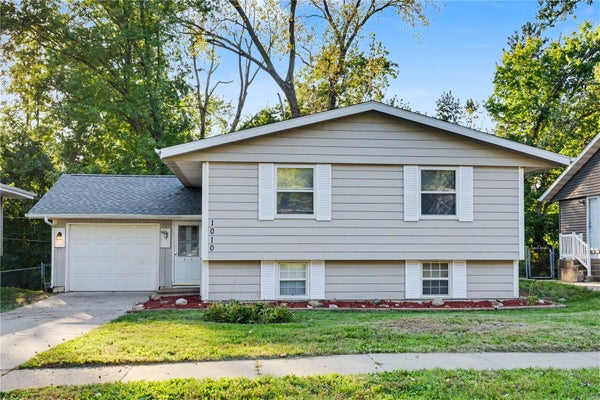 1010 PAWNEE DR NW, CEDAR RAPIDS, IA 52405 - Image 47fdfffb0274ca483625eab4db71e04c/2180538534