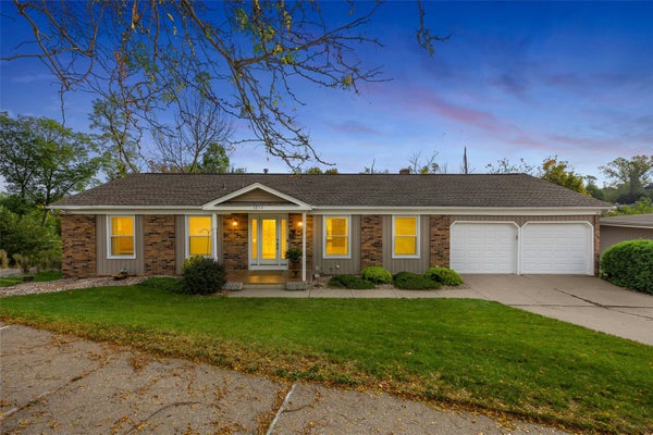 3854 LOST VALLEY RD SE, CEDAR RAPIDS, IA 52403 - Image 4942b27dd43d5f47b79677c8e1efe8f6/685029
