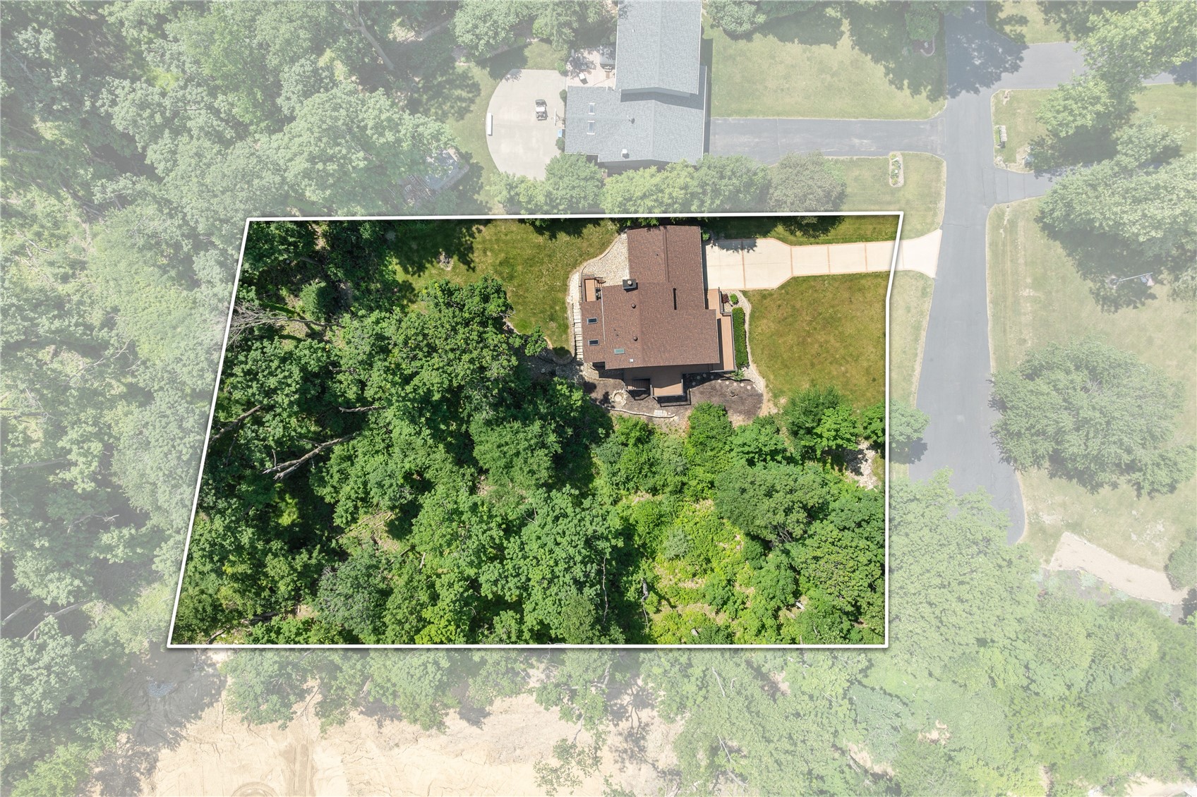 6211 Arapahoe Drive NE
