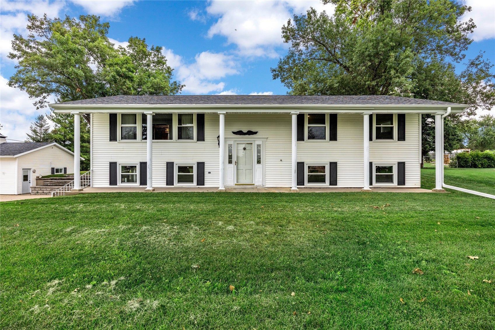 7405 Beverly Road SW