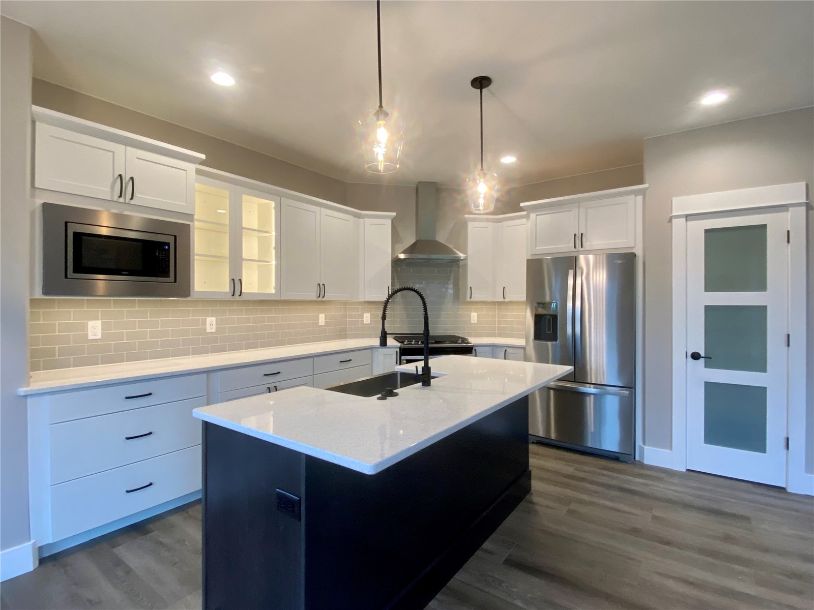 40 S Seven Oaks Road