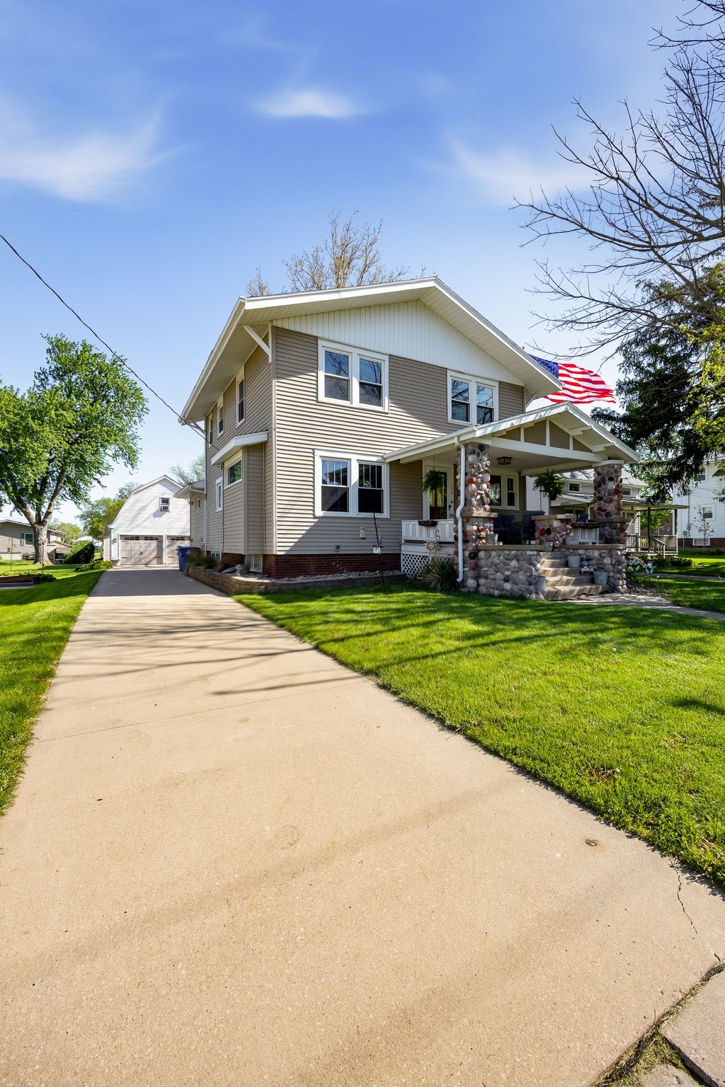 132 Church Street