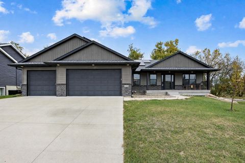 1698 Foxborough Drive Marion IA 52302